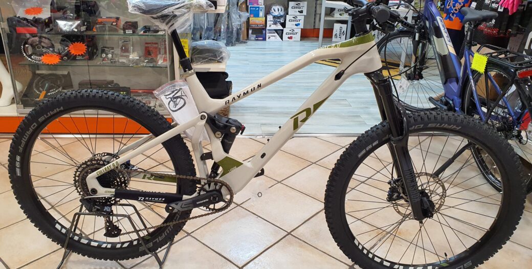 OFFERTA Mtb Raymon FullRay 9.0 con Biomeccanica Idmatch compresa